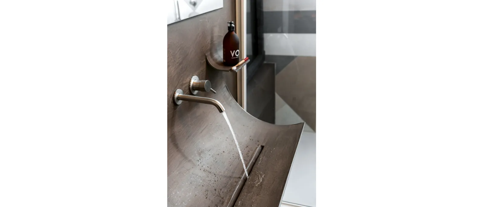 Lavabo di design Skin Project 1125 di Lago